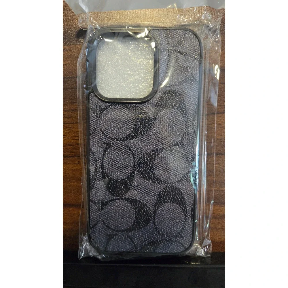 iPhone 15 Pro Case Charcoal Black